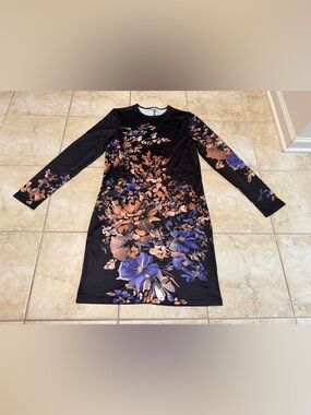 Women Black/Floral size XL  Beautiful Dress , long sleeve new without tags